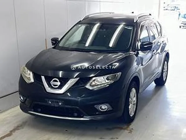 Nissan X-Trail 2015, auction grade R