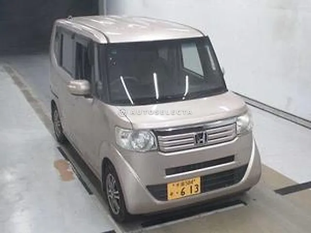 Honda N-BOX 2013, auction grade 3.5
