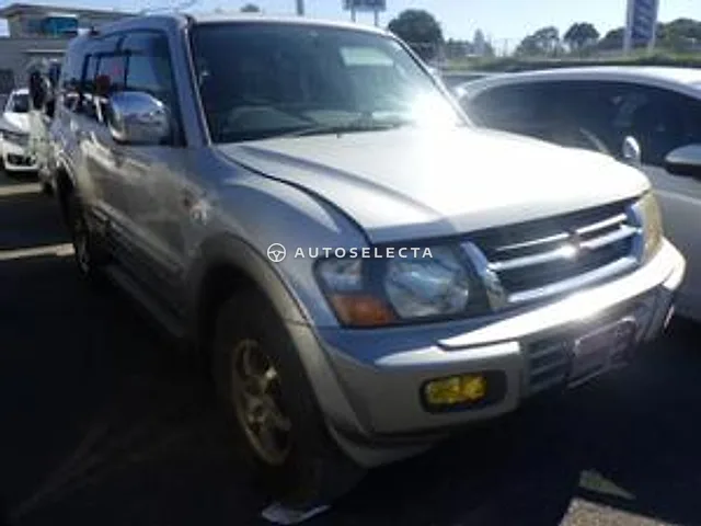 Mitsubishi Pajero 2001