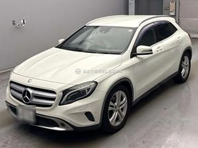 Mercedes-Benz GLA-Class 2014, auction grade 4.5