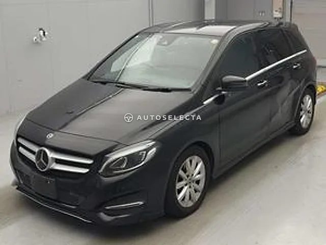 Mercedes-Benz B-Class 2017, auction grade 3.5