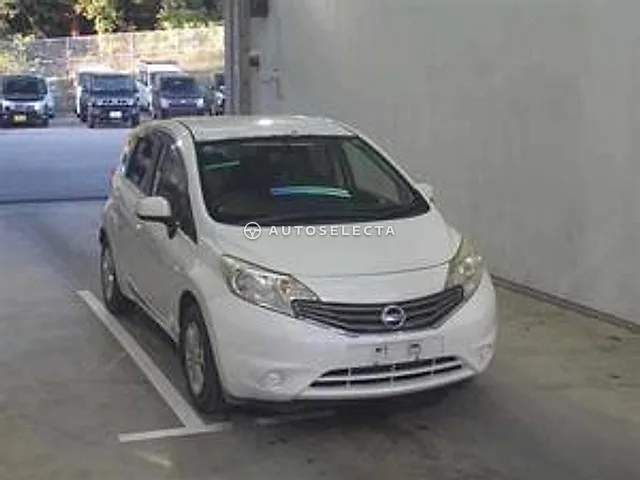 Nissan Note 2013, auction grade 3