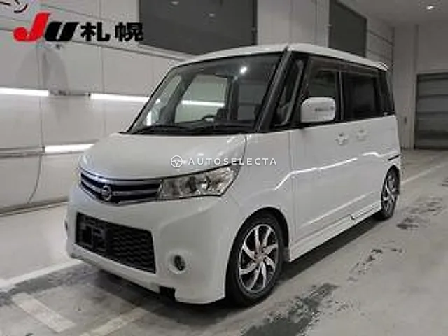 Nissan Roox 2012, auction grade R