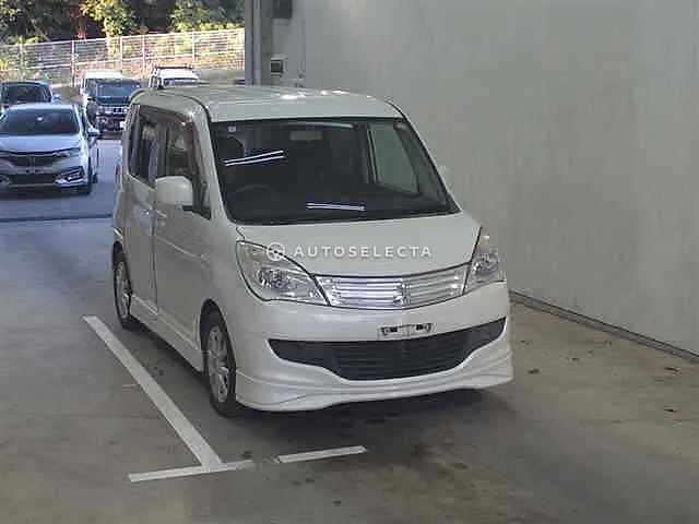 Mitsubishi Delica D:2 2012, auction grade R