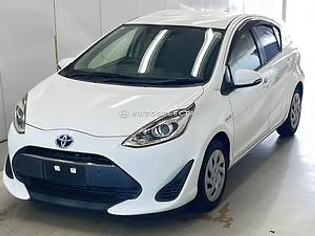 Toyota Aqua 2018, auction grade 3.5