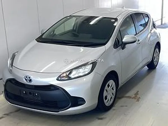 Toyota Aqua 2023, auction grade 4.5