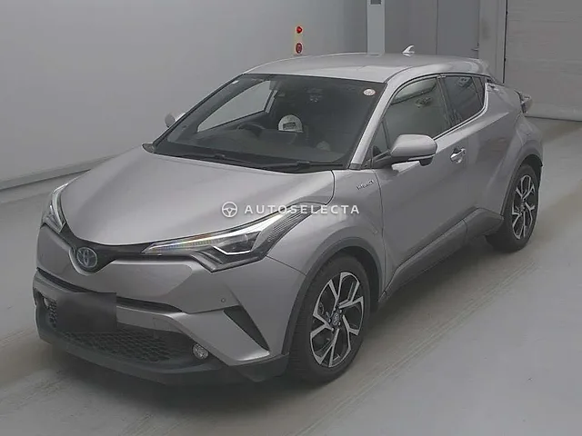Toyota C-HR 2018, auction grade 4
