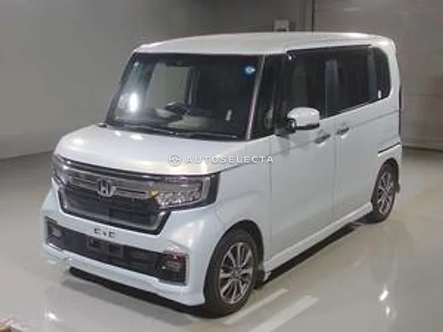 Honda N-BOX Custom 2022, auction grade 4