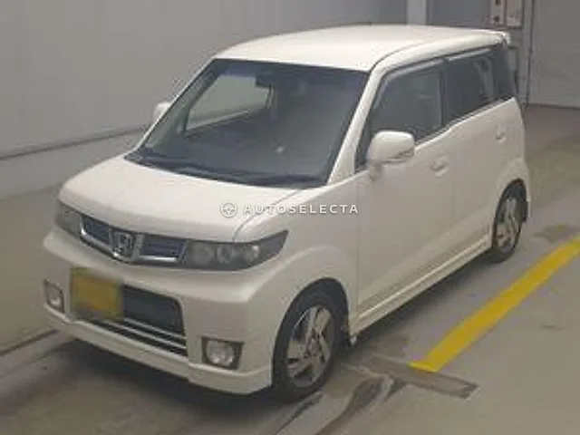 Honda Zest Spark 2011, auction grade 4