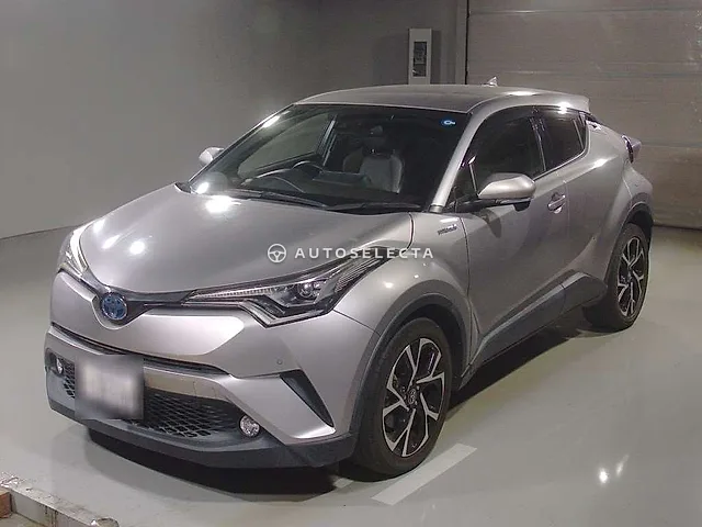 Toyota C-HR 2017, auction grade 4