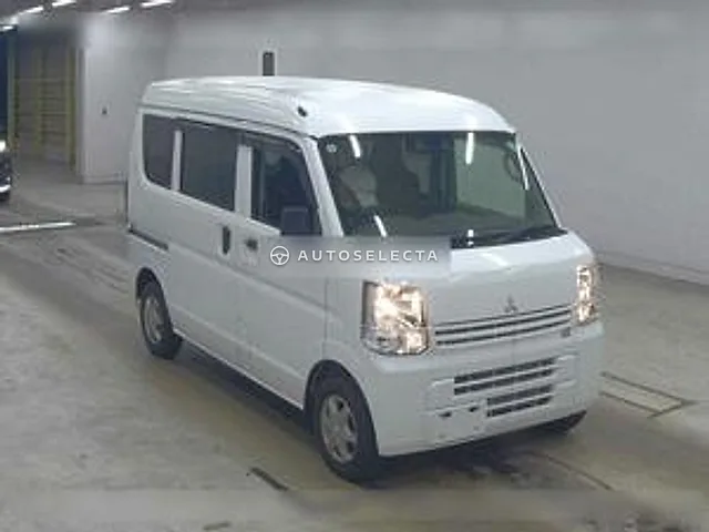 Mitsubishi Minicab Van 2020, auction grade R