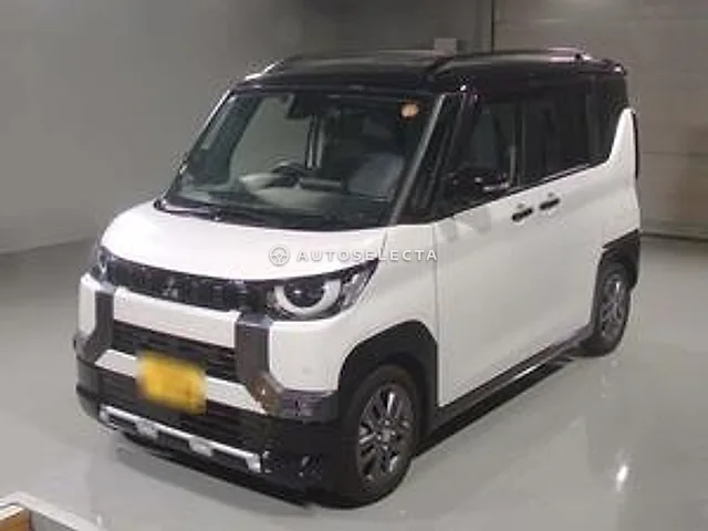 Mitsubishi Delica Mini 2025, auction grade 5