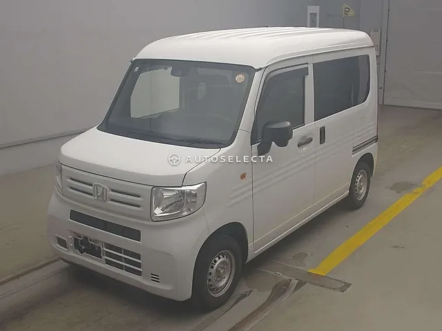 Honda N-VAN 2022, auction grade 4.5