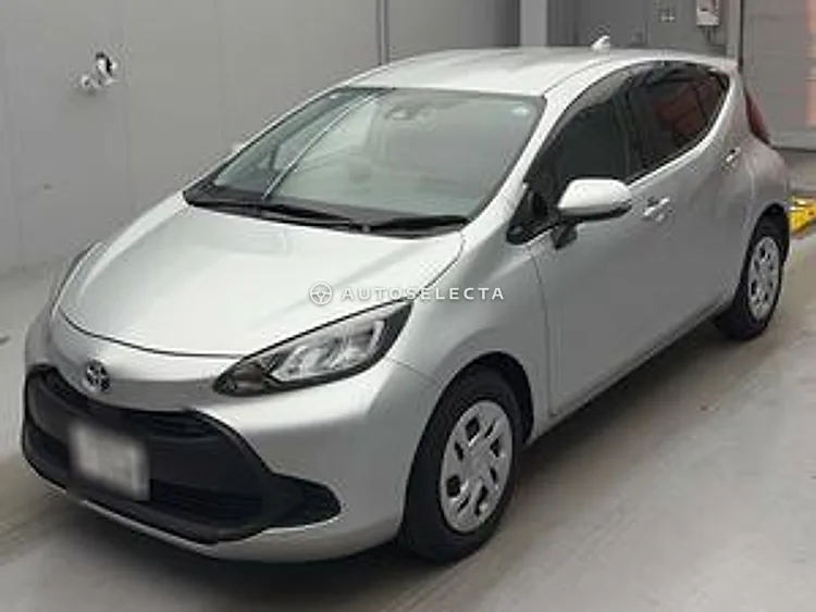 Toyota Aqua 2023, photo 1 of 2