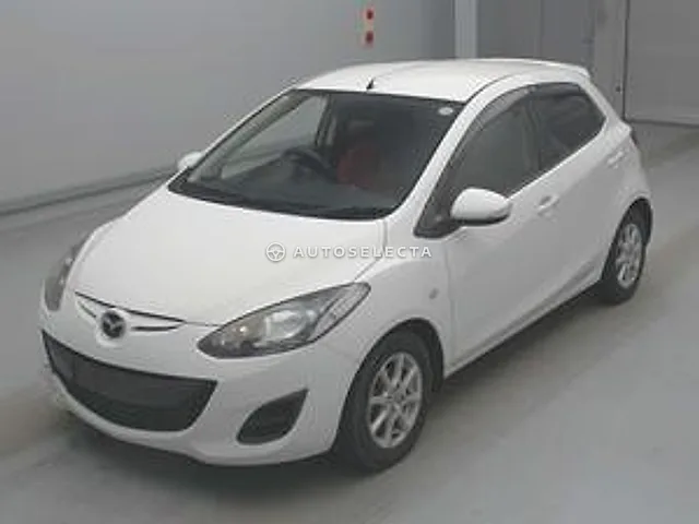 Mazda Demio 2011, auction grade RA