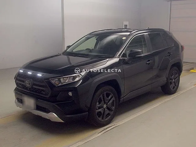 Toyota RAV4 2024, auction grade 4
