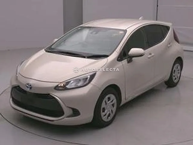Toyota Aqua 2021, auction grade RA
