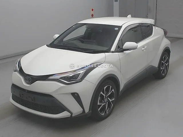 Toyota C-HR 2021, auction grade 4