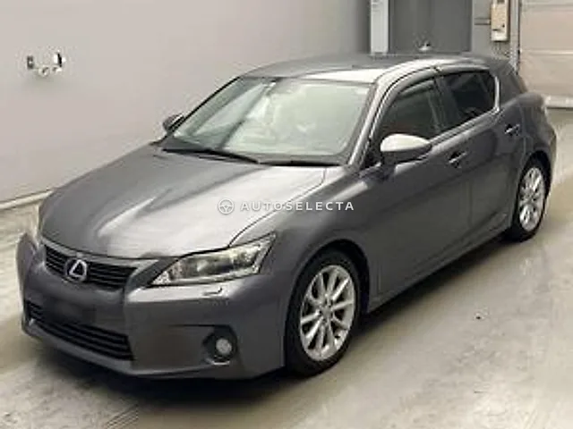 Lexus CT 2013, auction grade 3.5