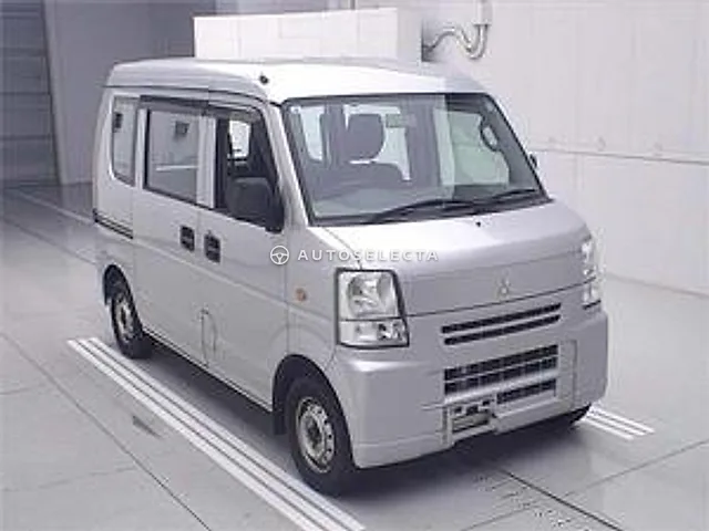 Mitsubishi Minicab 2014, auction grade 3