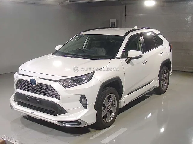 Toyota RAV4 2021, auction grade 5