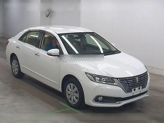 Toyota Premio 2018, auction grade 4