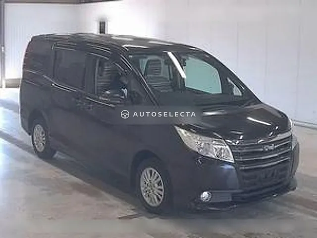 Toyota Noah 2014, auction grade 3.5
