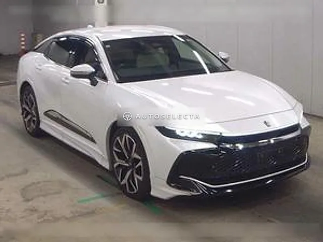 Toyota Crown Crossover 2023, auction grade 3.5
