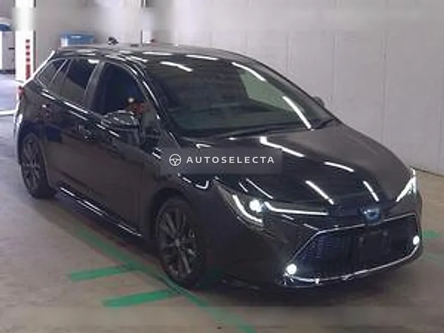 Toyota Corolla Touring 2022, auction grade 3.5