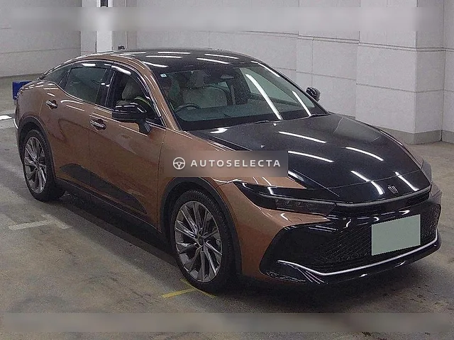 Toyota Crown Crossover 2023, auction grade R