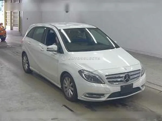 Mercedes-Benz B-Class 2014, auction grade 4