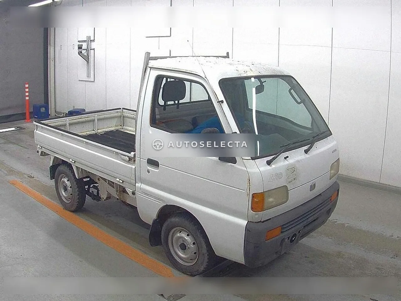 Mazda Scrum Truck 1995, photo 1 of 1