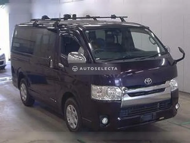 Toyota Hiace Van 2014, auction grade 3.5