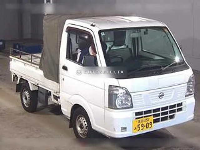 Nissan NT100 Clipper 2017, auction grade R