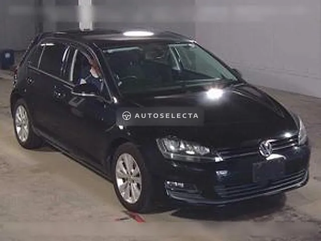 Volkswagen Golf 2014, auction grade 4