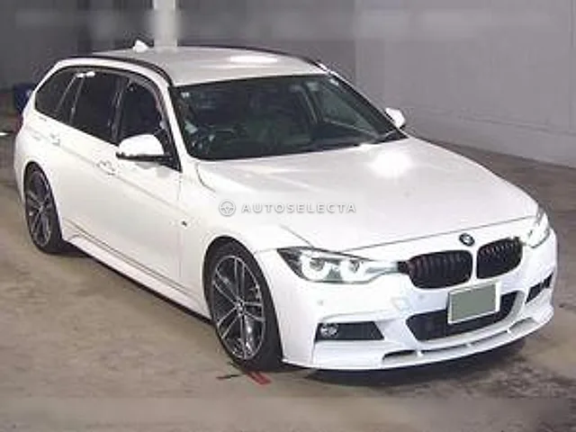BMW 3 Series 2018, auction grade 4