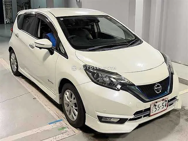 Nissan Note 2018, auction grade 4