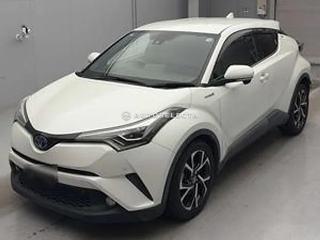 Toyota C-HR 2017, auction grade 4