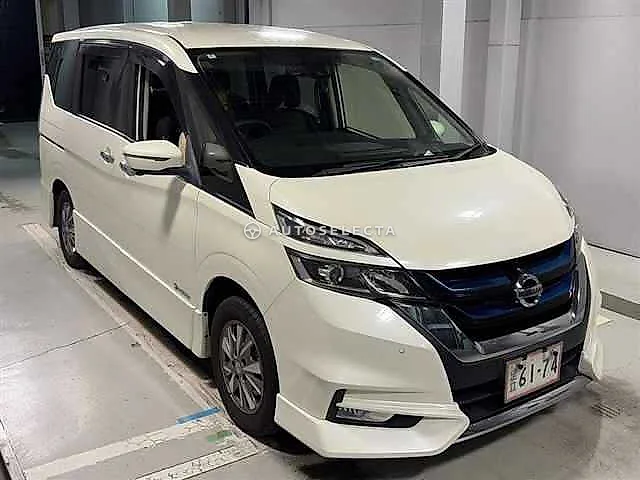 Nissan Serena 2018, auction grade 3.5