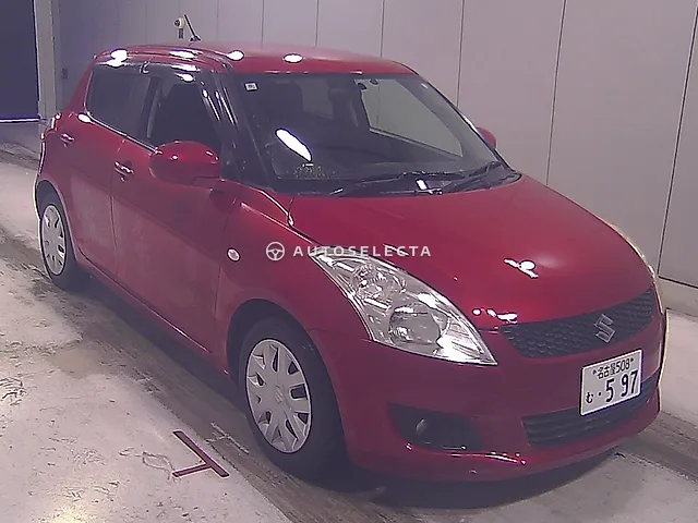 Suzuki Swift 2012, auction grade 3