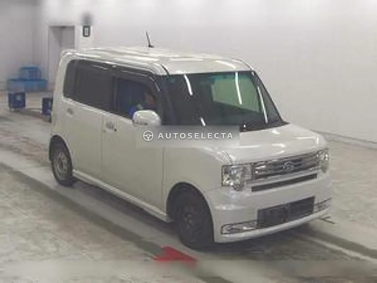 Daihatsu Move Conte 2015, photo 1 of 1