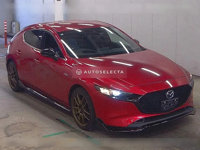 Mazda MAZDA3 Fastback 2022, auction grade 4.5