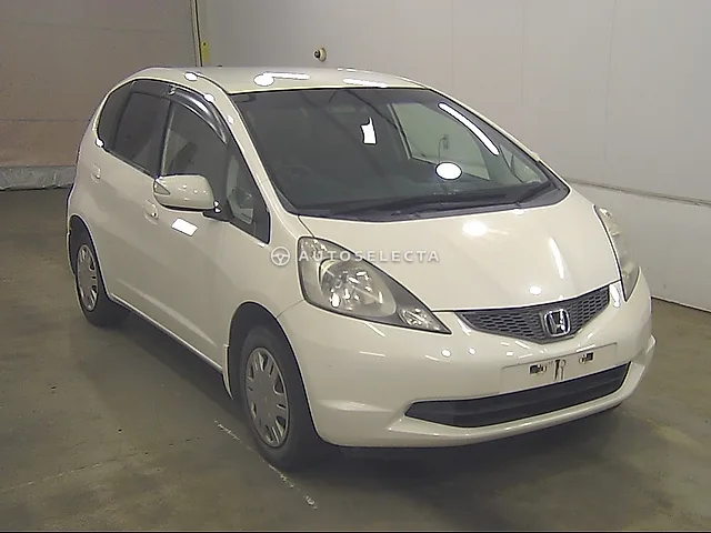 Honda Fit 2009, auction grade 3.5