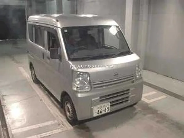 Nissan NV100 Clipper 2017, auction grade R