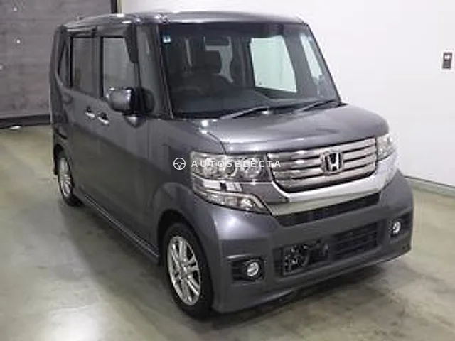Honda N-BOX 2012, auction grade 3.5