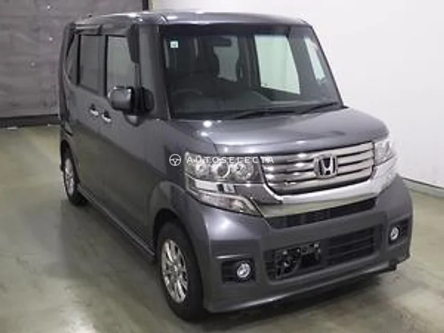 Honda N-BOX 2013, auction grade 3.5