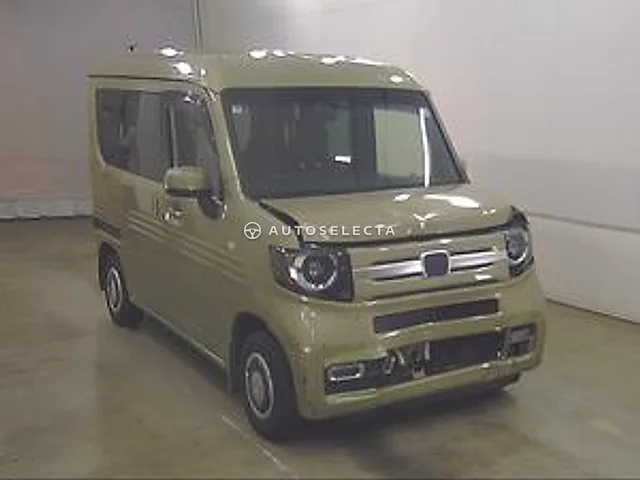 Honda N-VAN 2018, auction grade R