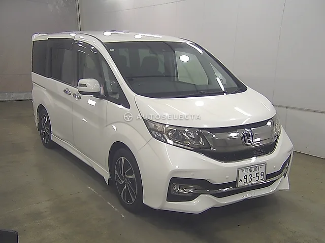 Honda Stepwgn Spada 2016, auction grade 4