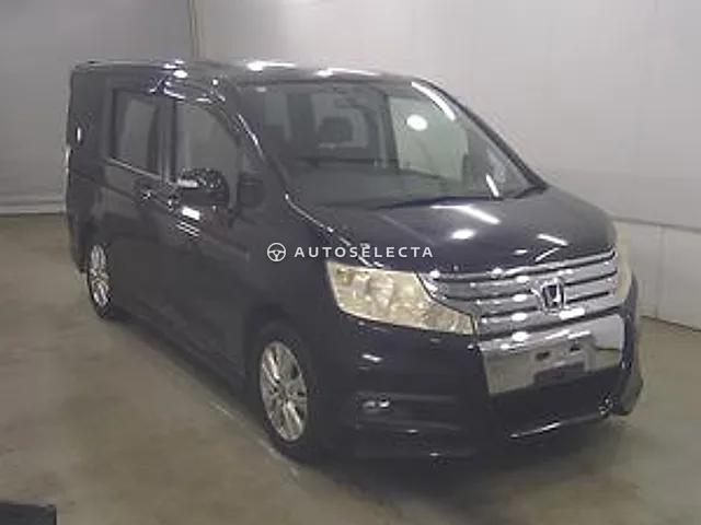 Honda Stepwgn Spada 2009, auction grade 3