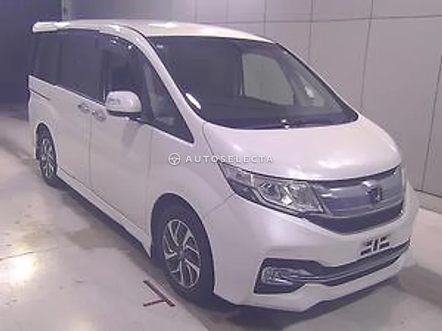 Honda Stepwgn Spada 2016, auction grade 4
